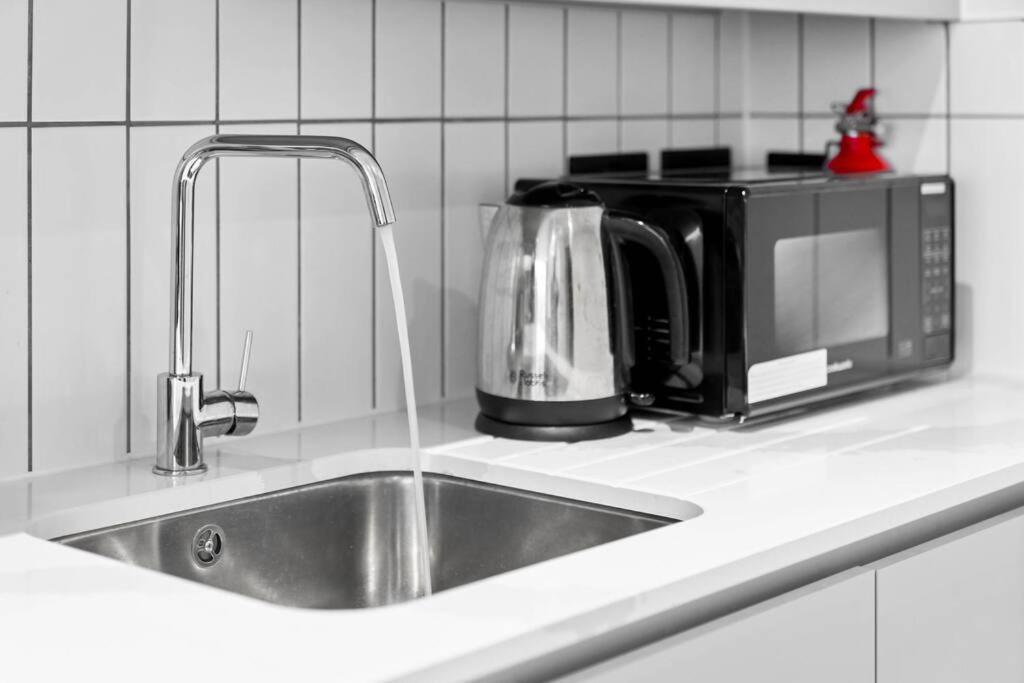 Stylish 2 Bedroom Apartment Close To Everything Birmingham Zewnętrze zdjęcie
